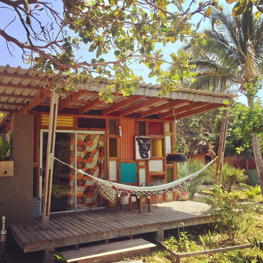 Mozambeat Motel Tofo Exterior photo