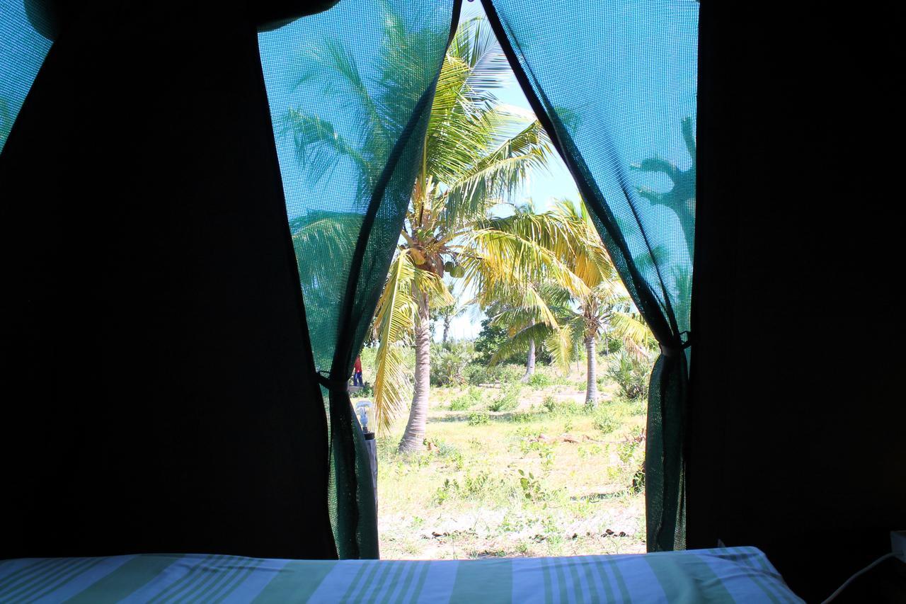 Mozambeat Motel Tofo Room photo